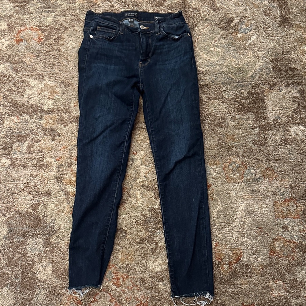 Judy Blue Dark Wash Skinny Jeans size 3/26